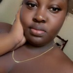Babe Showing off Her Clean Creamy Punani