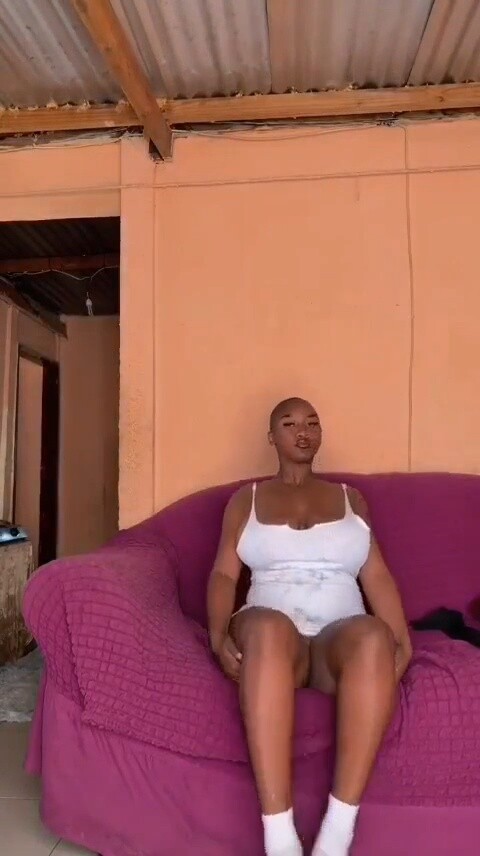 Monali’Sir Buhle Pastor Daughter Sextape