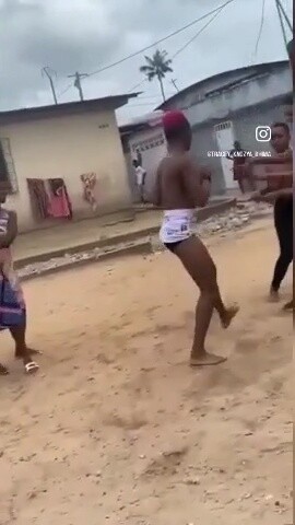 Naija Girls Fighting Naked