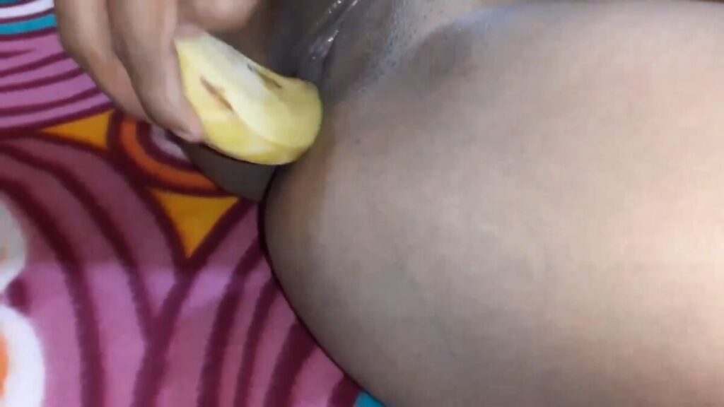 Horny Babe Masturbates With A Banana