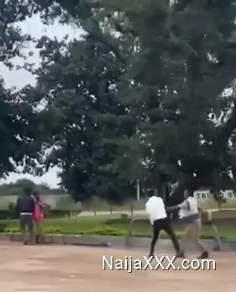 TRENDING: Aggressive Man Beating Zambian Police Officer