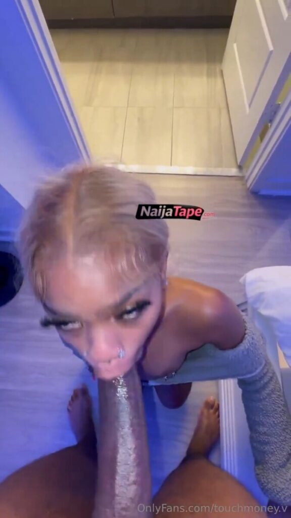 Slim Babe Takes on Big Black Dick in The Mouth And Pussy