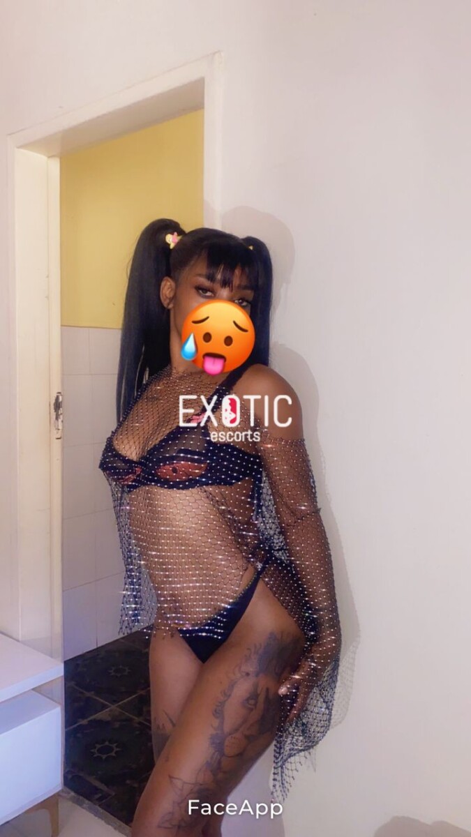 Lusaka, Olympia Park Babe Chloe Nudes