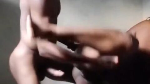 Horny Man Cums in 1 Minute