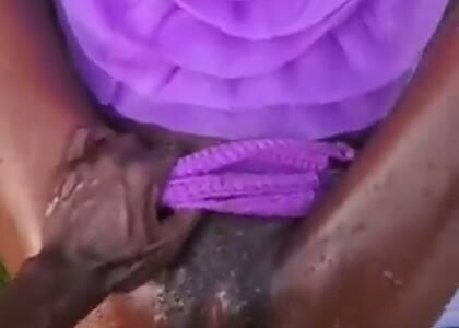 Big Cock Makes Her Squirt (Outdoor Sex)