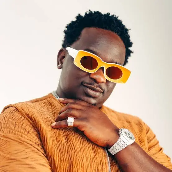 Wande Coal Old Nude Leaked