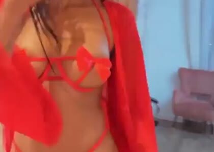 Huddah Monroe Lingerie Video
